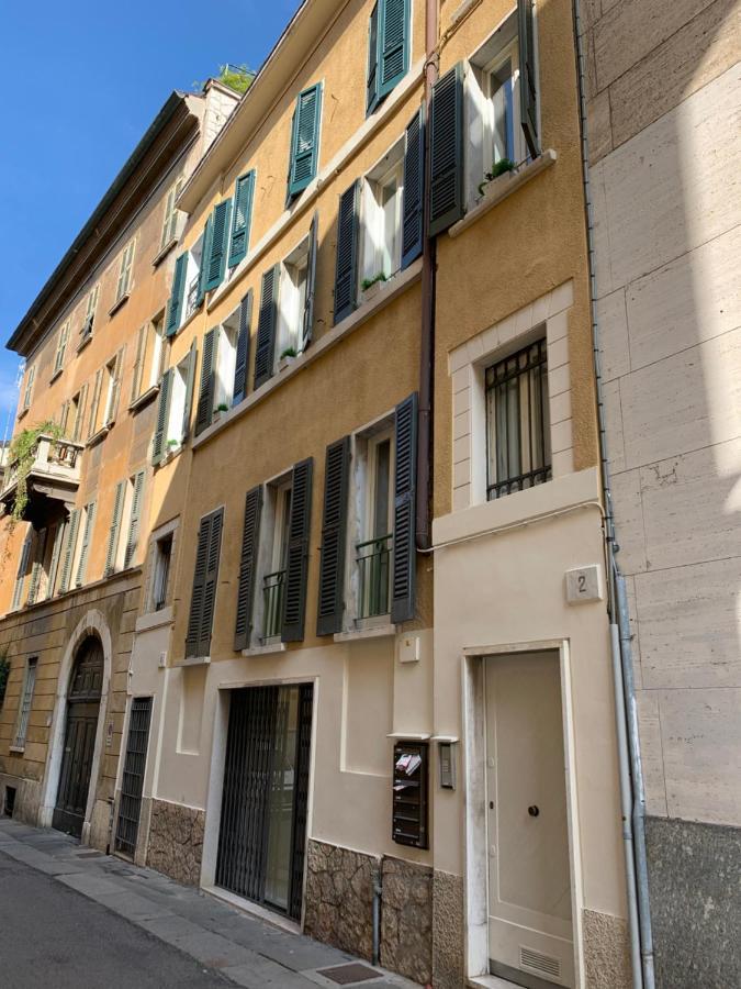 Appartamento Bilocale 1 Piazza Vittoria - Affitti Brevi Italia เบรเชีย ภายนอก รูปภาพ